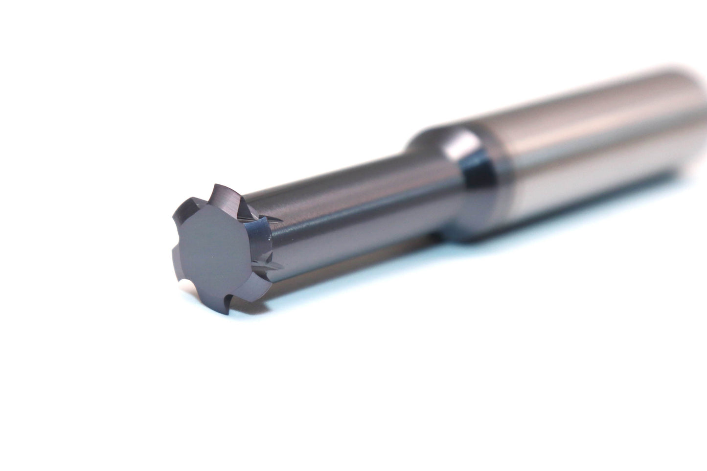 Solid carbide thread milling cutter metric universal